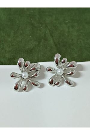 Gümüş İncili Şekilsiz Şık Kadın Küpe