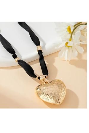 Gold Kalp Siyah Kumaş Uzun Kadın Kolye
