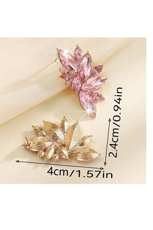 Çelik Çivili Kırmızı Cam Taşlı Kadın Küpe, Uzunluk:4cm