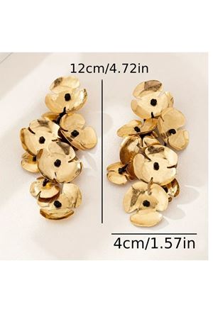 Altın tonlu Yaprak Sallantılı Kadın Küpe