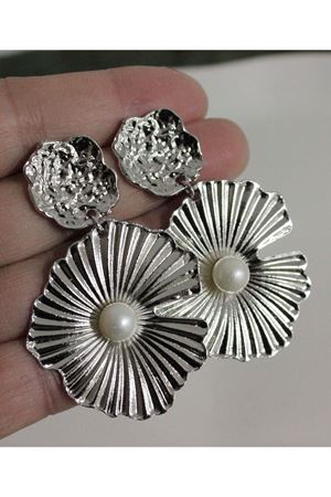 Gümüş  İncili Büyük Sallantılı Şık Kadın Küpe