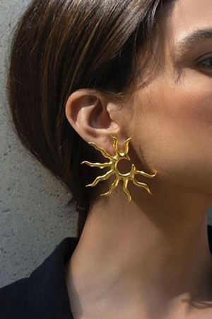 Güneş Figürlü Altın Renk Küpe