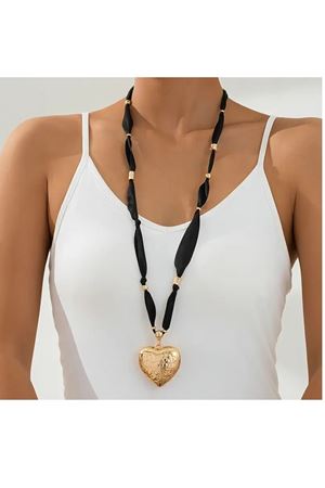 Gold Kalp Siyah Kumaş Uzun Kadın Kolye