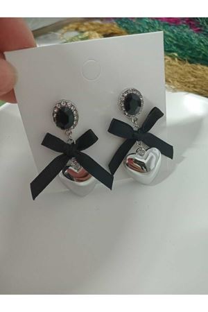 Kurdele Detaylı Taşlı Kalp Sallantılı Gümüş  Kadın Küpe