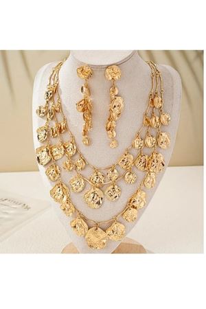 3 Lü Gold Pullu Kadın Kolye