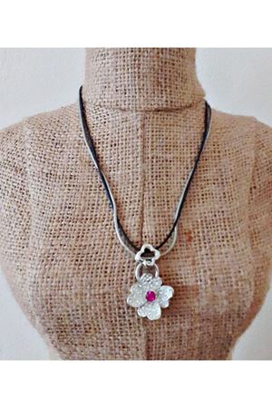 Gümüş Kaplama Pembe Zirkon Taşlı Kolye