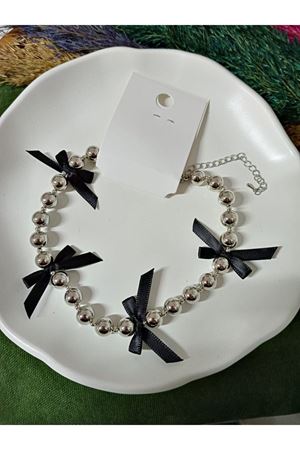 Siyah Kurdeleli Kalpli Gümüş Kadın Kolye