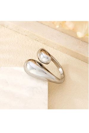 Kadın Gümüş Renk Trend Çarpraz Gözyaşı Damla Bombeli Çelik Yüzük