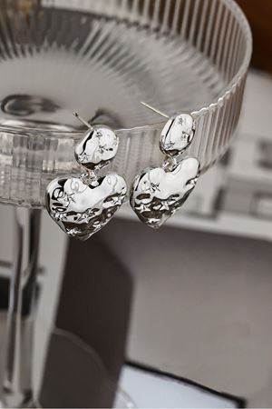 Yıldız Desenli Sallantılı Rodyum Kalp Küpe Pirinç Kaplamalı Vintage Küpe