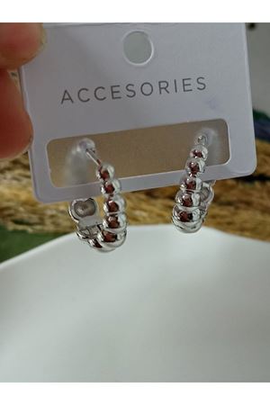 Gümüş Topçuklu Halka Marka Küçük Kadın Küpe