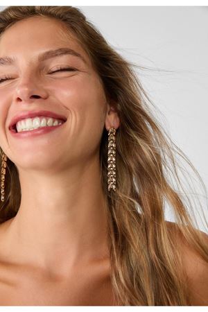 Gümüş Renk Balık Sırtı Uzun Stradivari Kadın Küpe