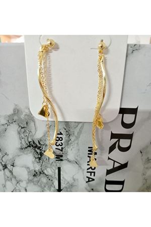 Gold Zincir Sallantılı Kalp Detaylı Tasarım küpe