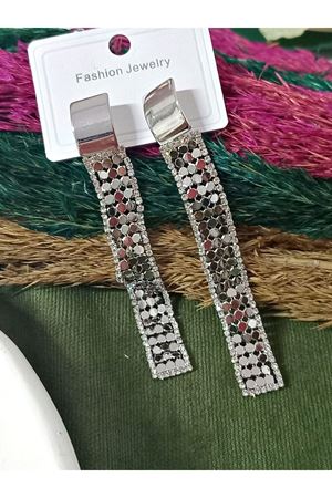 Gold Uzun Sallantılı Işıltılı Şık Abiye Günlük Kadın Küpe