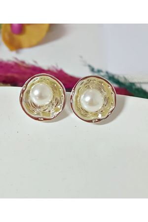 Çelik Gümüş Ortası İnci Şık  Kadın Küpe