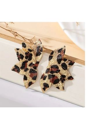 Leopar Yaprak İnce Yapılı Şık Kadın Küpe