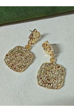 Gold Sallantılı Kare Form Tasarım  Kadın Küpe