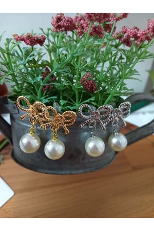 İncili Sallantılı Fiyonk Kadın Küpe