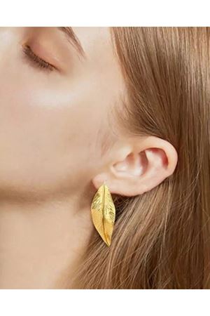 Gold Yaprak Şekil Kadın Küpe
