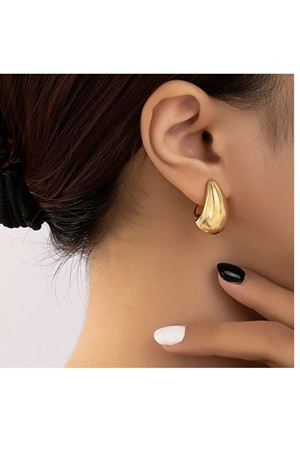 Gold  Damla C Şeklinde Kadın Küpe