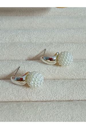 İncili  Gold Şık Küçük Hafif Kadın Küpe