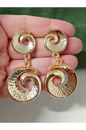 Gold Sallantılı Trend Şık  Kadın Küpe