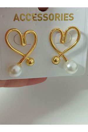 Kalp Tasarımlı Zirkon Kadın Küpe