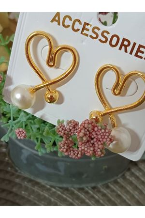 Kalp Tasarımlı Zirkon Kadın Küpe