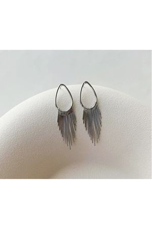 Gümüş Çubuklu Sallantılı Havalı Küpe Yeni