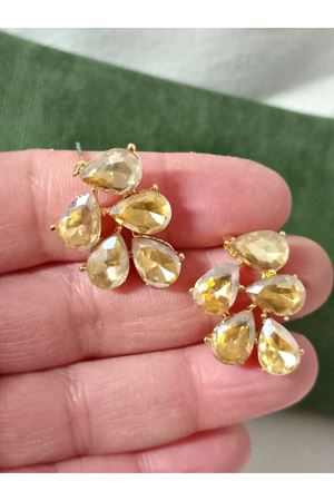 Bal Köpüğü Gold Kristal Taşlı Yaprak Küpe