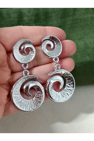 Gümüş Sallantılı Trend Şık  Kadın Küpe