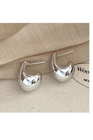 Gümüş Damla C Şeklinde Kadın Küpe