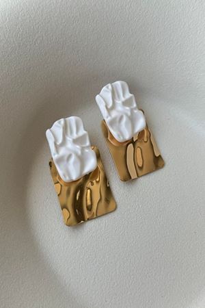 Beyaz Gold Plaka Tasarım Kadın Küpe