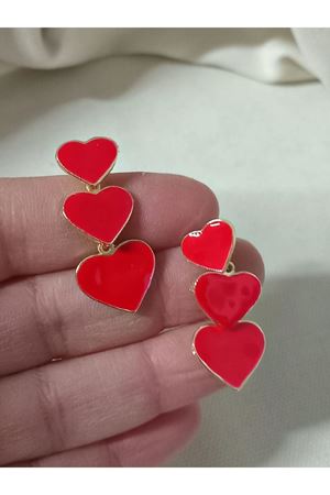 Kırmızı Mineli Üçlü Kalp Kadın Küpe