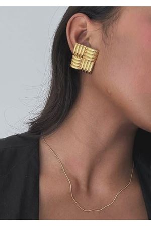 Gold Renk Kare Plaka Şık Kadın Küpe