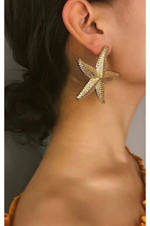 Gold Renk Büyük Deniz Yıldızı Plaka Kadın Küpe