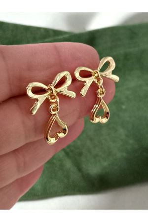 Fiyonk Kalp Sallantılı Minimal Kadın Küpe