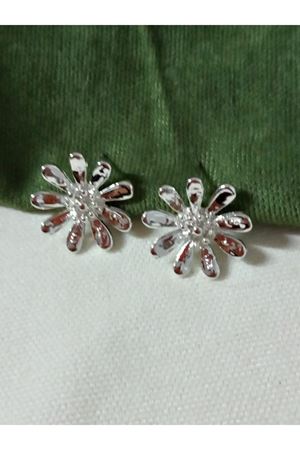 Gümüş Çiçek Papatya Kadın Küpe