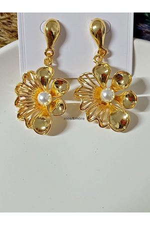 Gold Renk İncili Büyük Sallantılı Şık Çiçek Kadın Küpe