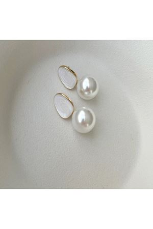 Beyaz Mineli İnci Küpe Yeni