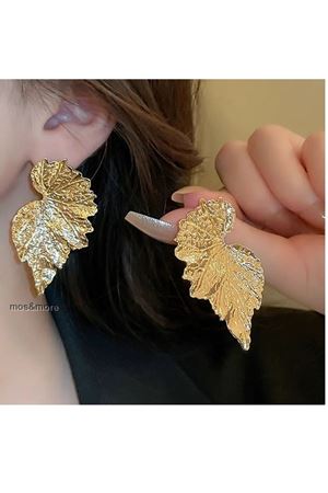 Gold Vintage Esintili Yelpaze Şeklinde Yaprak Kadın Küpe