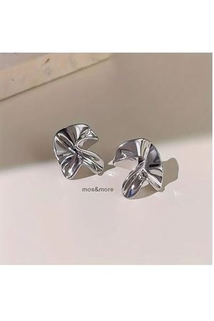 Gümüş Asimetrik Kadın Küpe