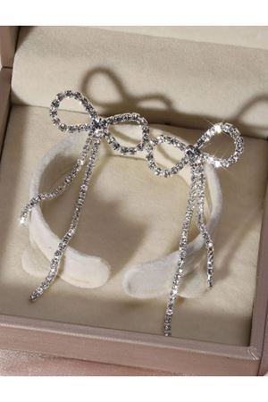 Zirkon Taşlı Fiyonk Sallantılı Uzun Abiye Kadın Küpe