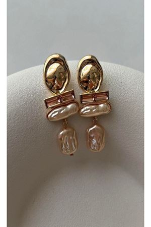 Balköpüğü İnci Detaylı Şık Kadın Küpe