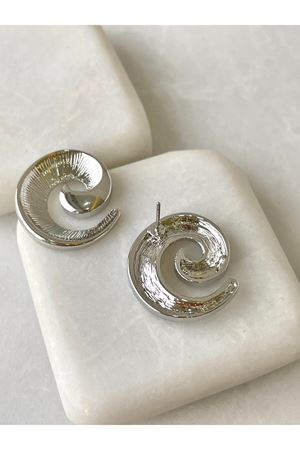 Gümüş Çizgi Detaylı Sparkle Şık  Kadın Küpe