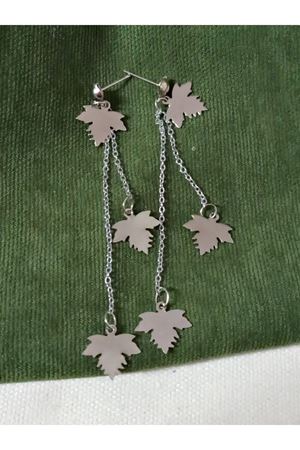 Gümüş Yaprak Sallantılı Uzun Şık Küpe