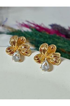 Gold Beyaz Damla Tasarım Kadın Küpe