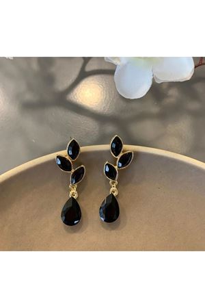 Gold Kristal Taşlı Siyah Yaprak Küpe