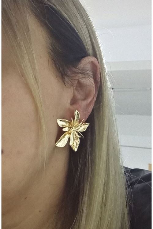 Gold Çiçek Küpe