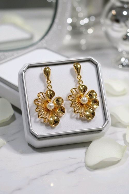 Gold İncili Çiçek Küpe