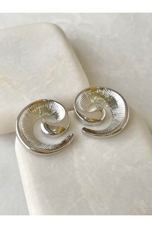 Gümüş Çizgi Detaylı Sparkle Şık  Kadın Küpe